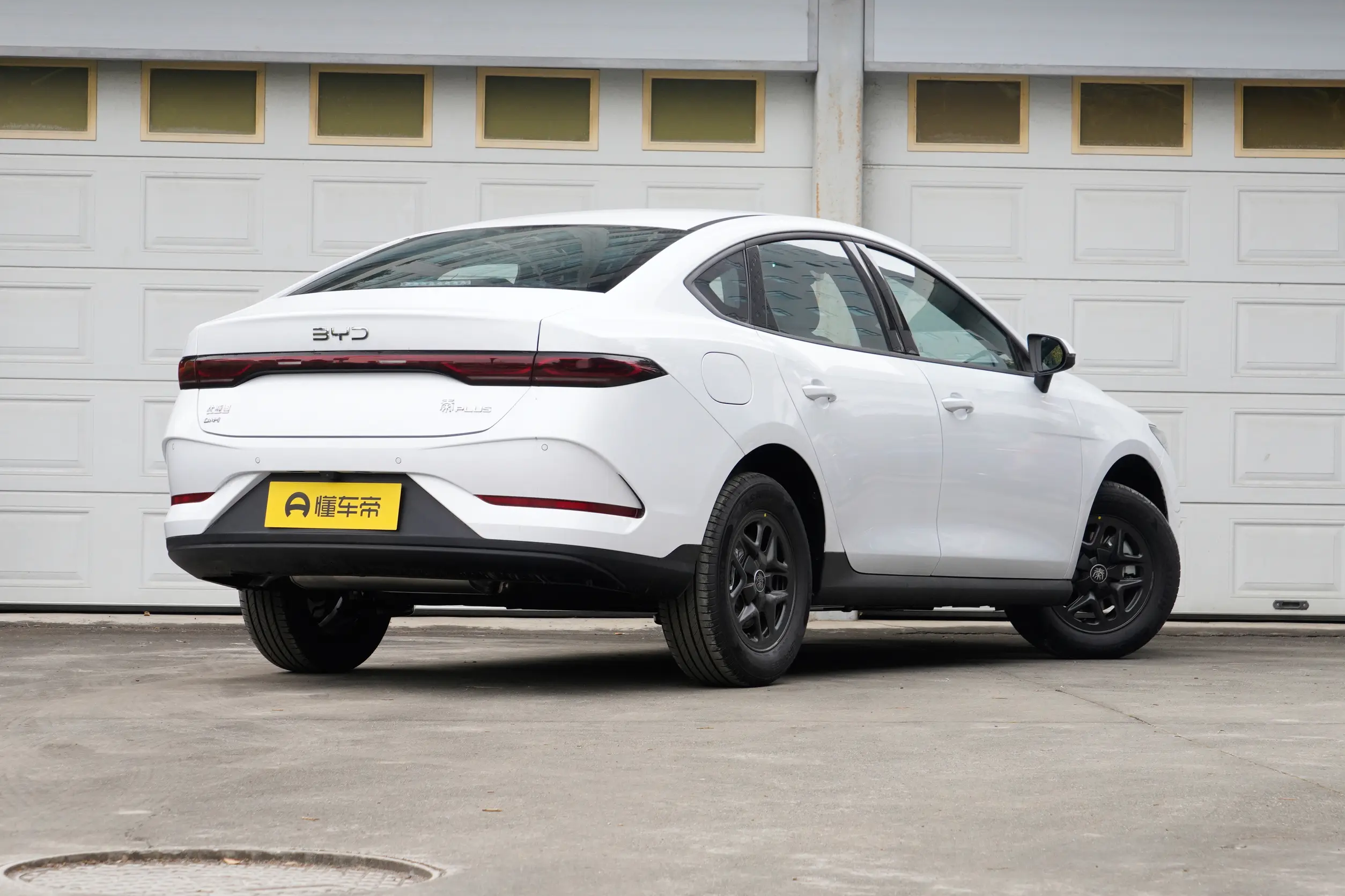 
2026 BYD Qin PLUS DM-i 128KM Progressive Edition full									