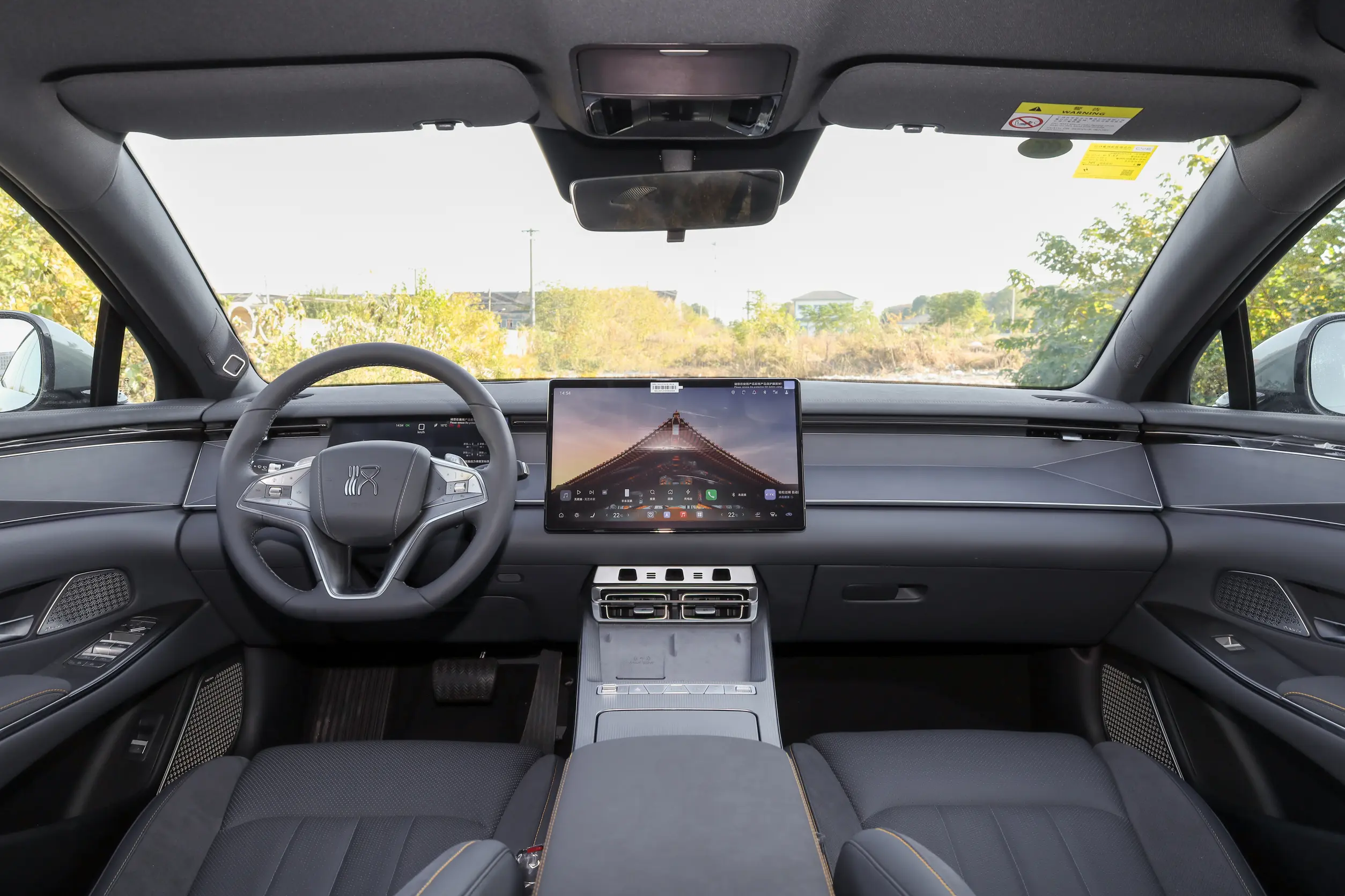 
BYD Han L EV 2025 701KM RWD LiDAR Flagship Edition full									