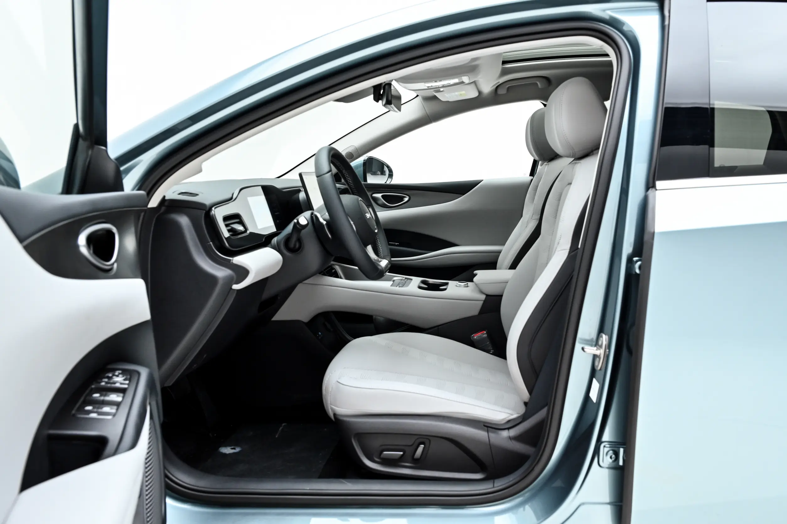 
BYD Seal 06 DM-i 2027 320 Flagship full									