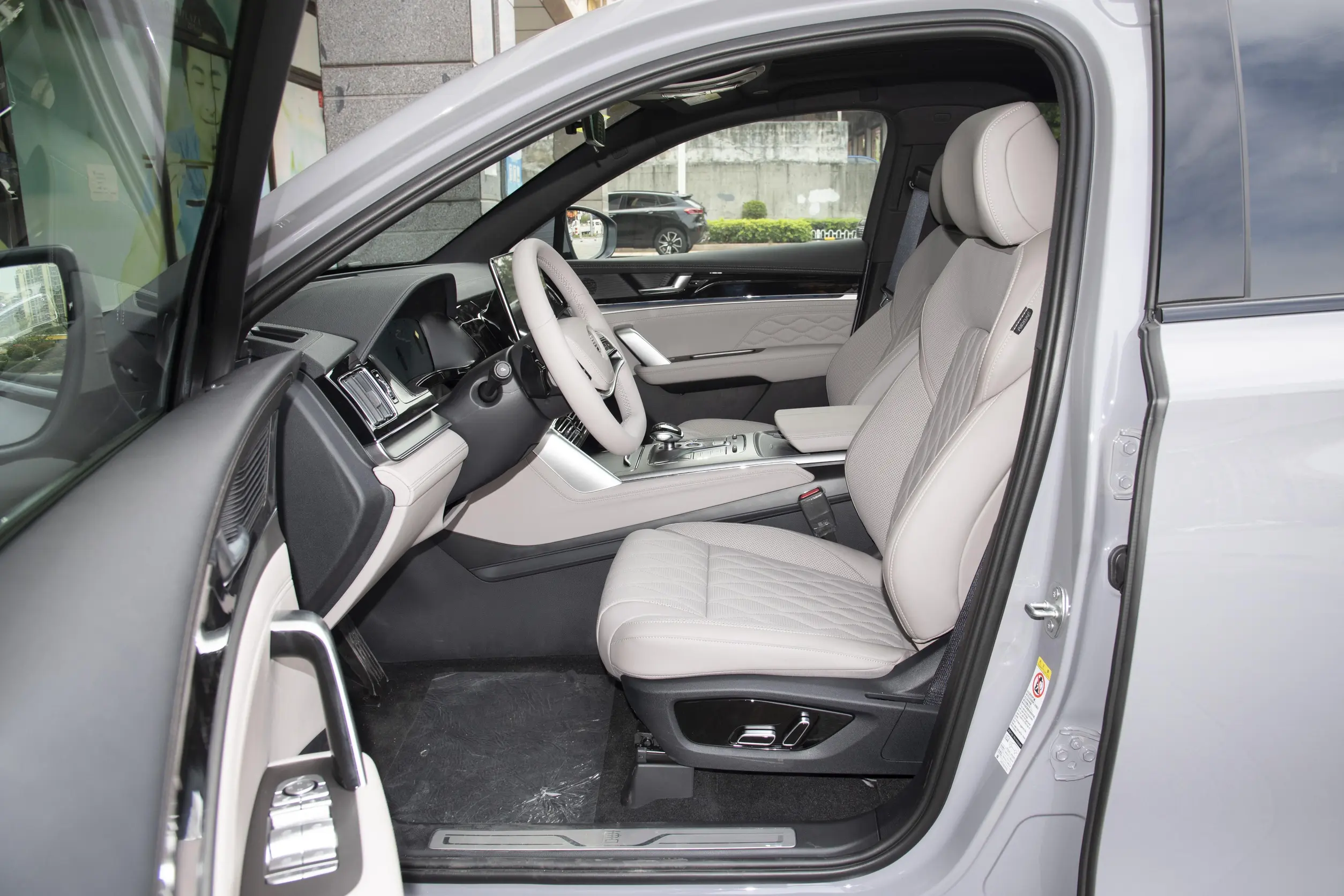 
BYD Tang DM-i 2025 Intelligent Driving Edition 115KM Premium full									